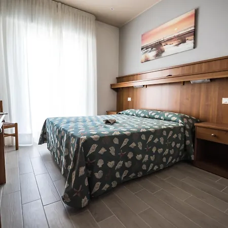 Hotel Jesolo Sand 3*