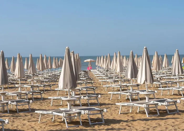 Hotel Jesolo Sand 3* ليدو دي يسولو